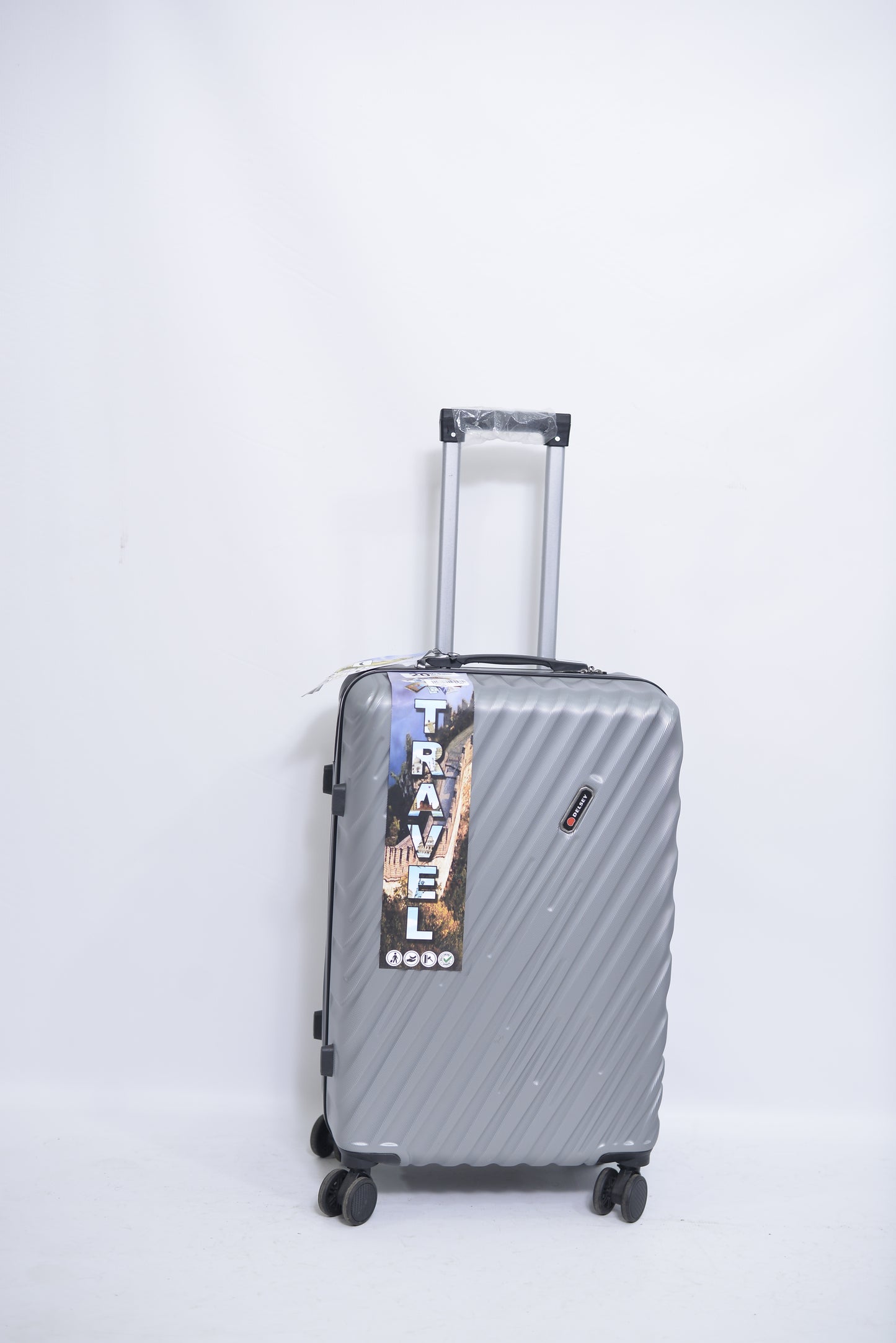 Set Of 3 Only Rs.16500 Imported Luggage Unbreakable 360 Degree Moving