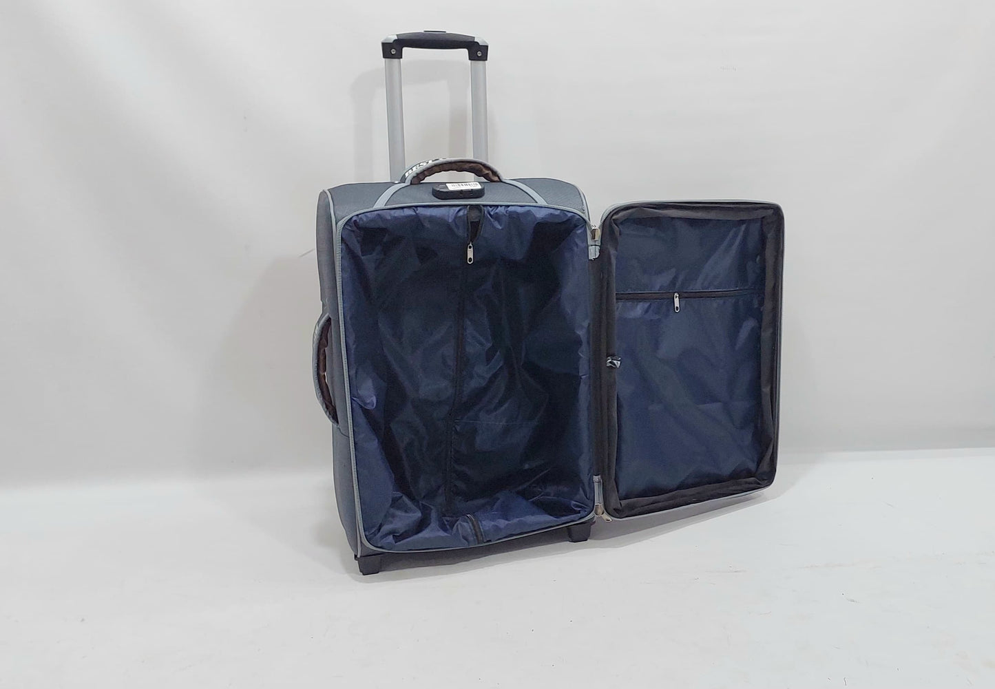Set Of 3 luggage with extra capacity (Jumbo Size)