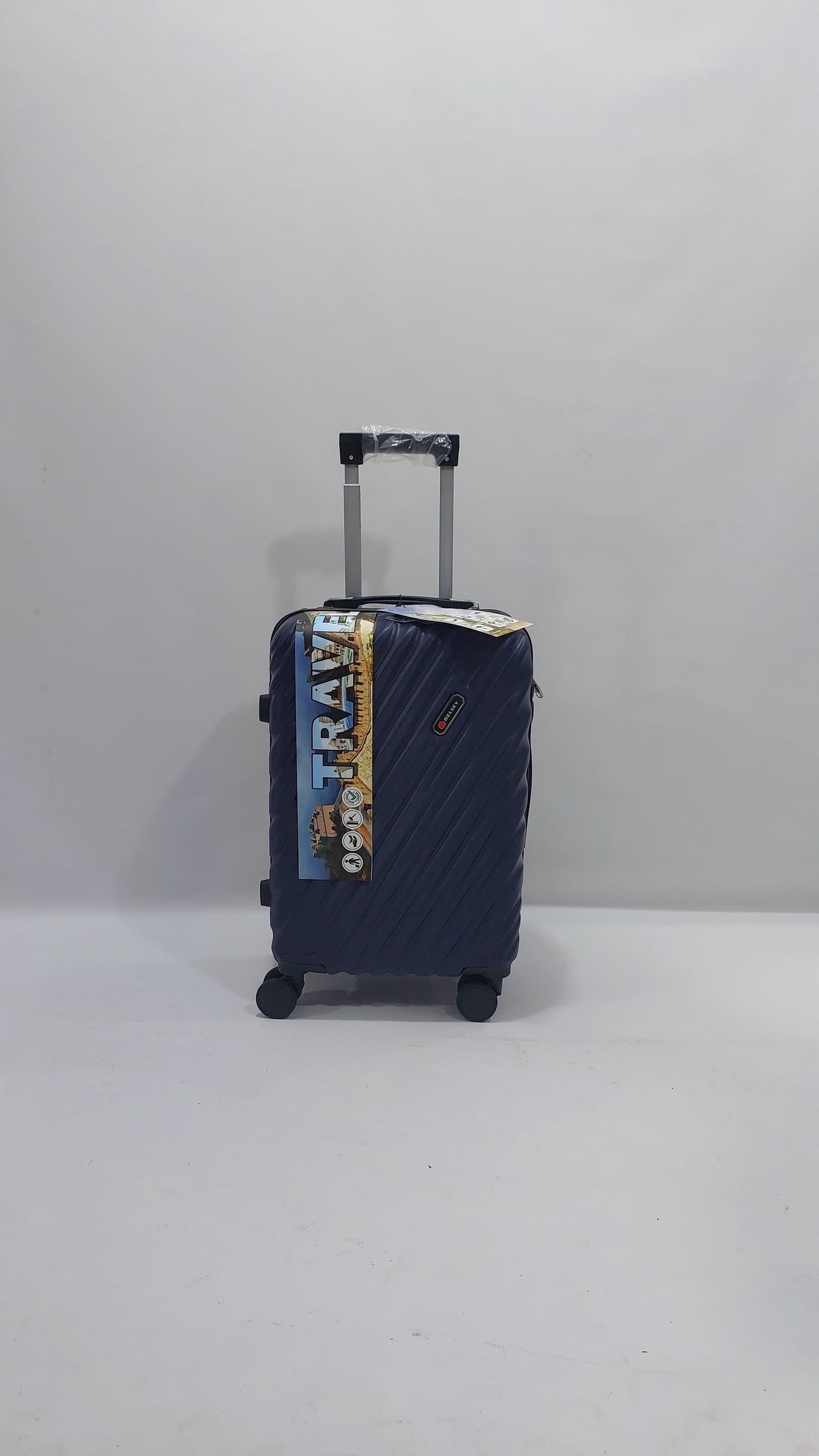 Set Of 3 Only Rs.16500 Imported Luggage Unbreakable 360 Degree Moving