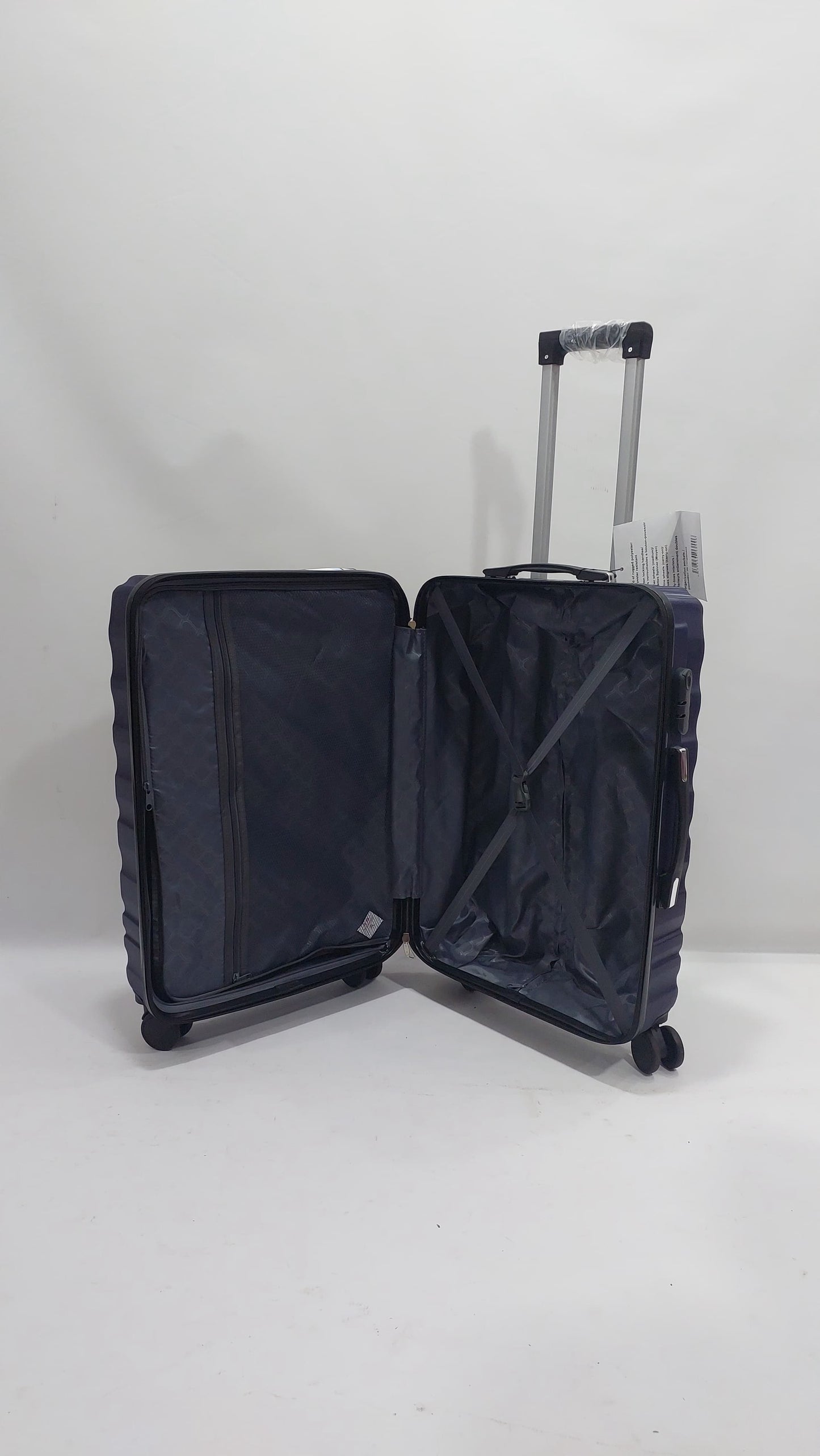 Set Of 3 Only Rs.16500 Imported Luggage Unbreakable 360 Degree Moving