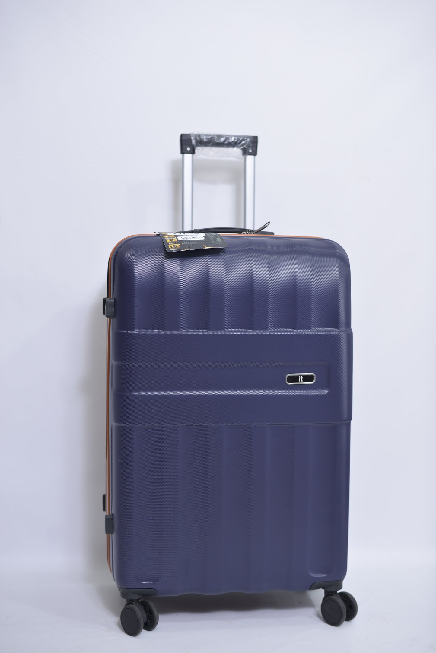 Set Of 3 Only Rs.16500 Imported Luggage Unbreakable 360 Degree Moving