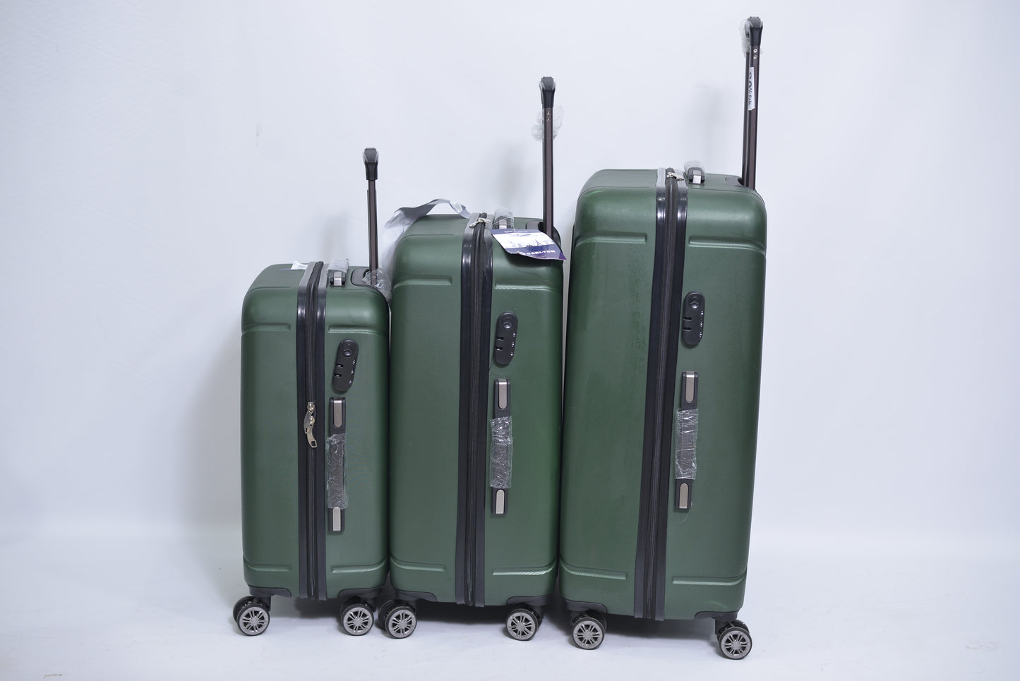 Set Of 3 Only Rs.16500 Imported Luggage Unbreakable 360 Degree Moving