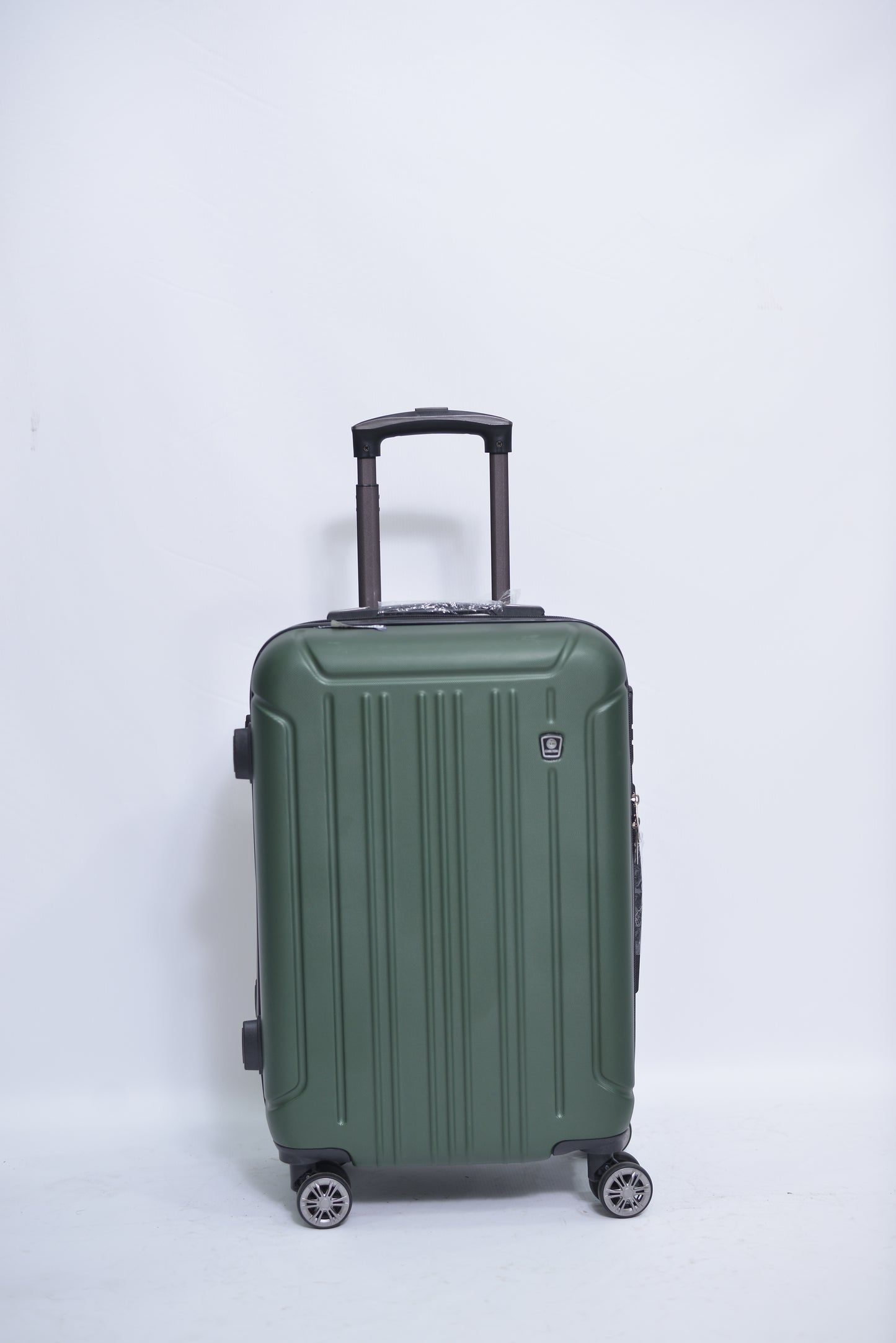 Set Of 3 Only Rs.16500 Imported Luggage Unbreakable 360 Degree Moving