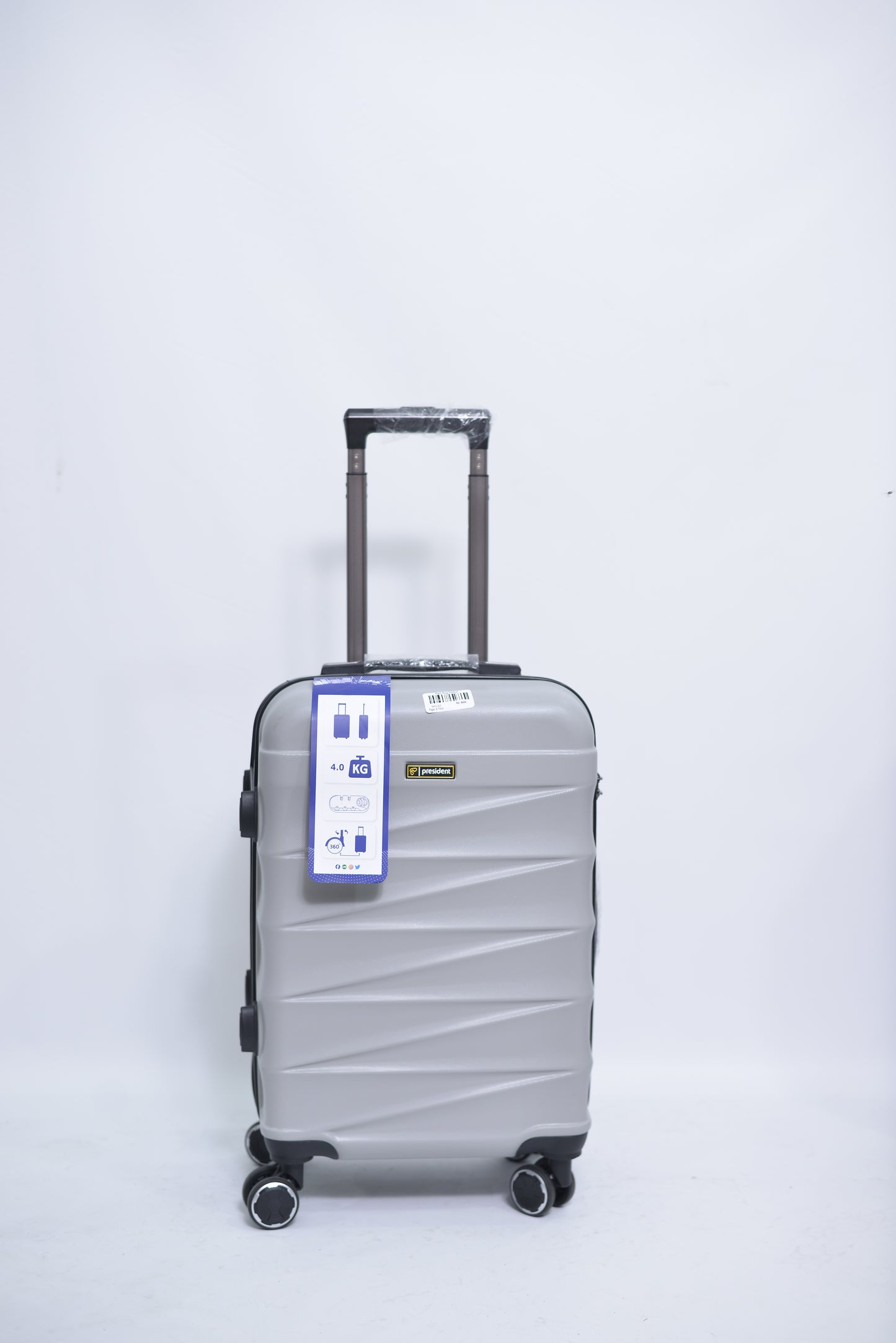 Set Of 3 Only Rs.16500 Imported Luggage Unbreakable 360 Degree Moving