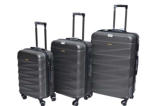 Set Of 3 Only Rs.16500 Imported Luggage Unbreakable 360 Degree Moving