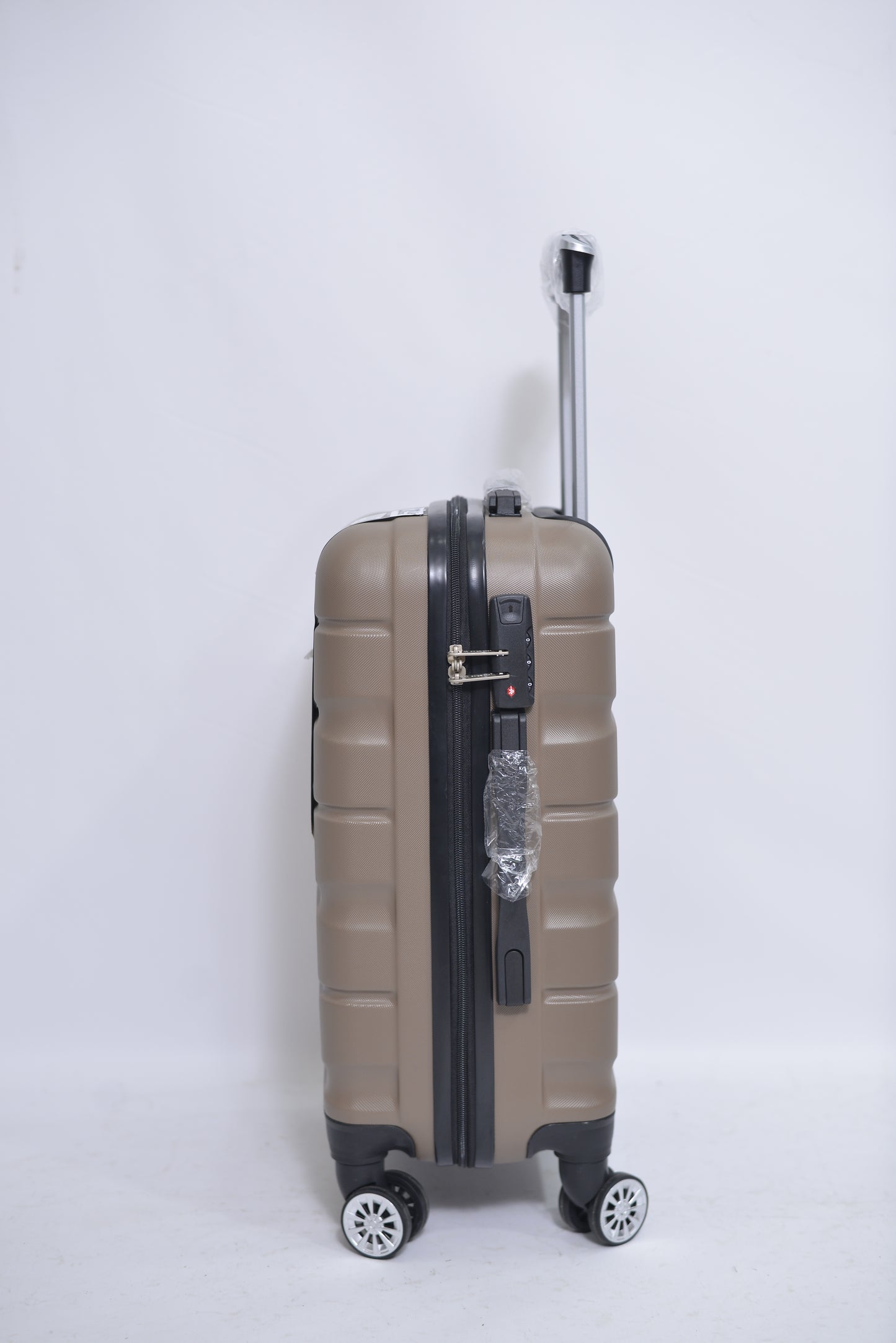 Set Of 4 25,000 Imported Luggage Unbreakable Fiber 360 Degree Moving