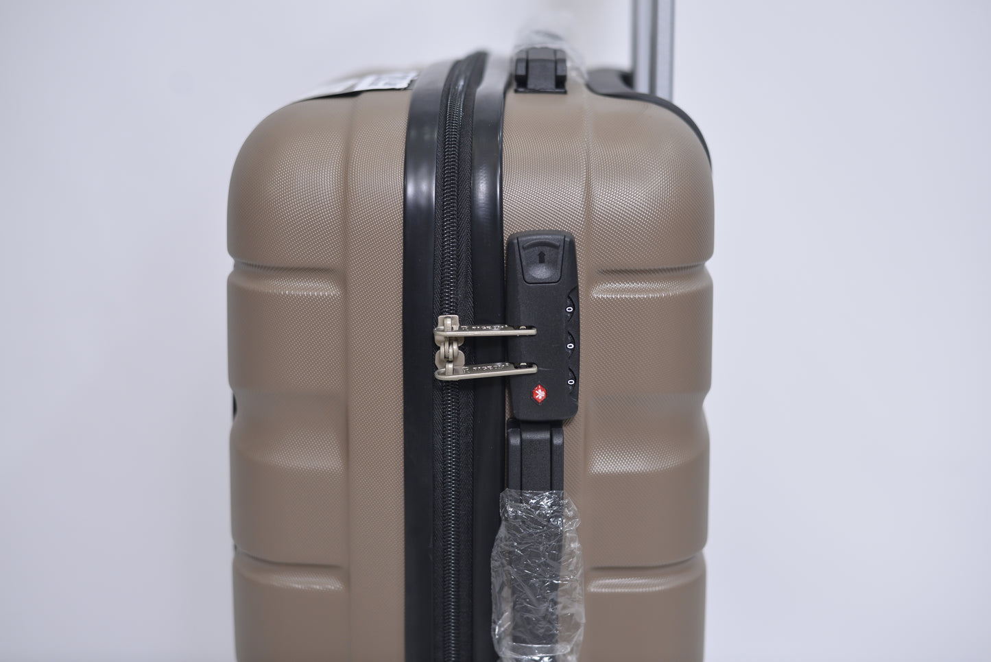 Set Of 4 25,000 Imported Luggage Unbreakable Fiber 360 Degree Moving
