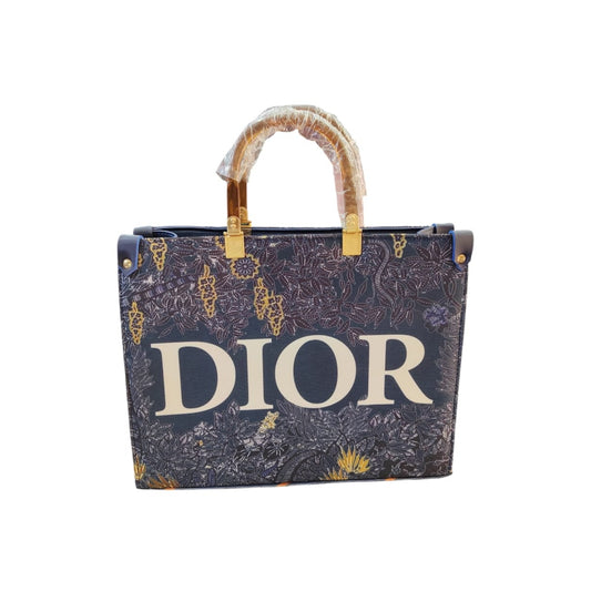 Dior Book Tote – Exquisite Embroidered Canvas Bag with Iconic DIOR Signature