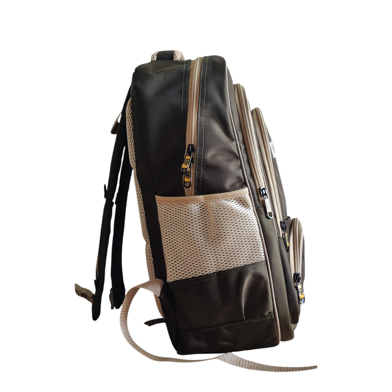 Cat Nike Standard Size Backpack – Sporty, Durable & Everyday Ready