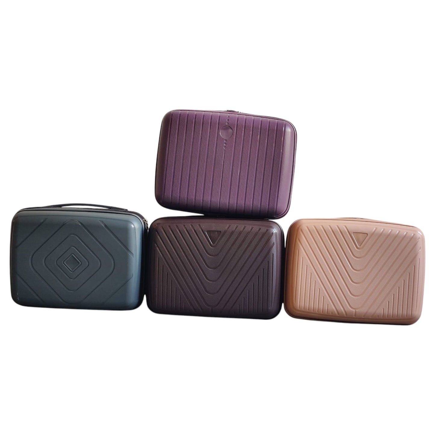 Crocodile PP Original – Unbreakable, Stylish & Travel-Ready Luggage