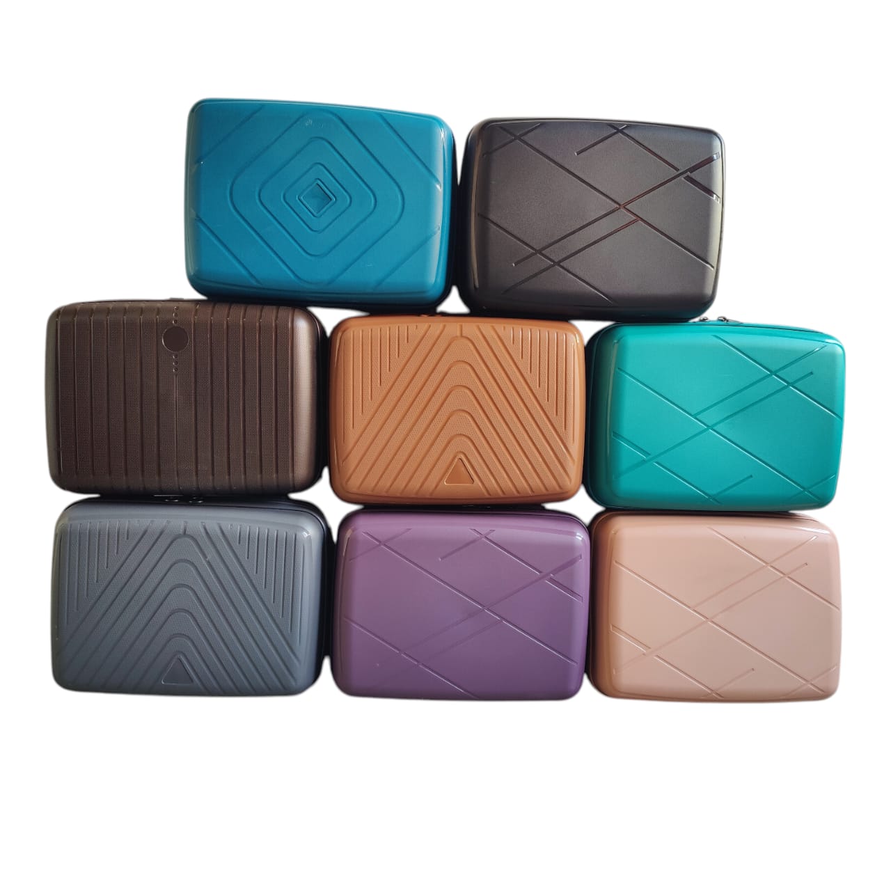 Swiss Plus Unbreakable PP Luggage – Lightweight, Durable & Travel-Ready