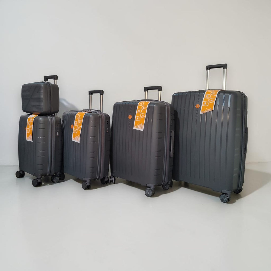 Kangaroo PP Unbreakable Luggage – Strong, Stylish & Travel Ready