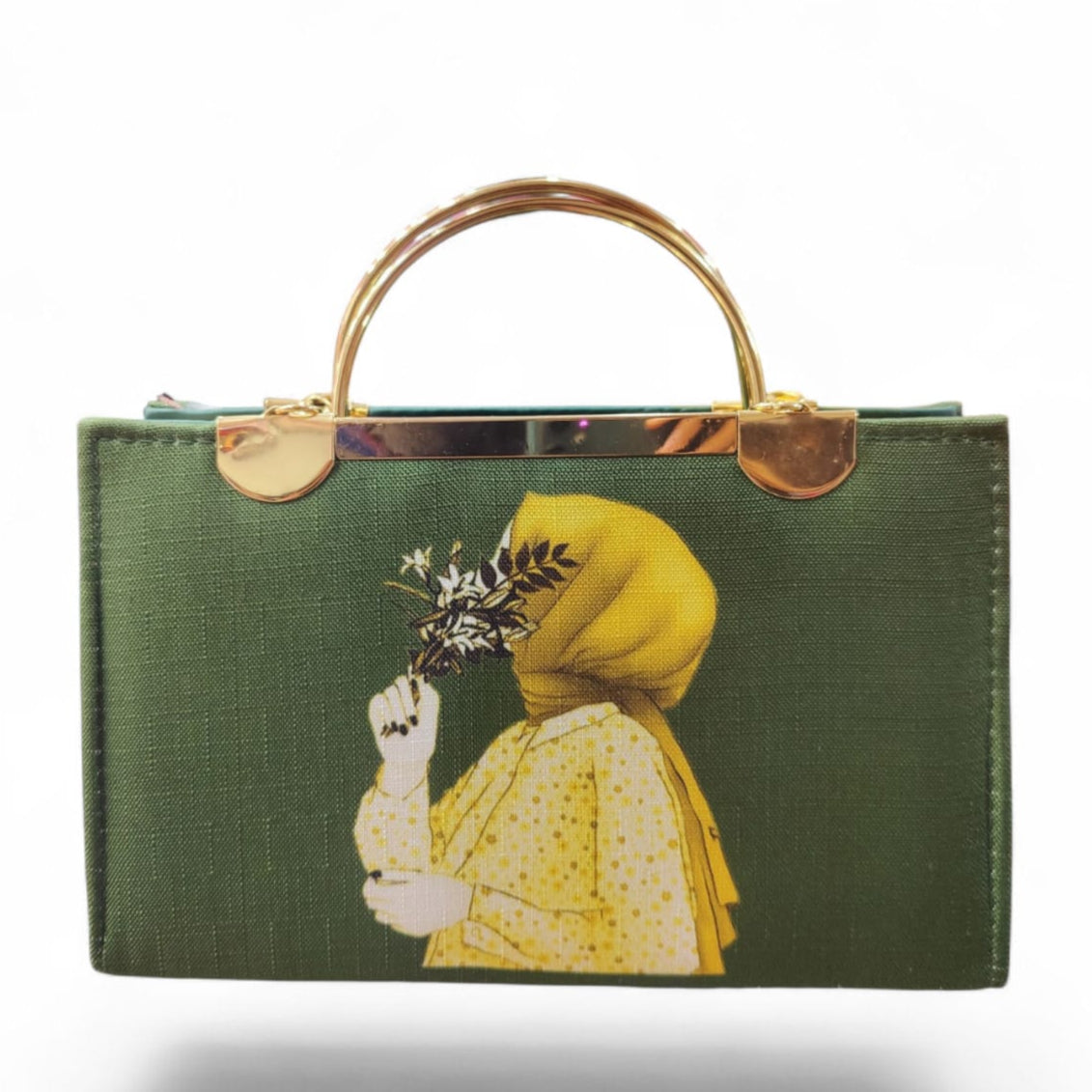 Elegant Hijabista Chic Handbag with Gold Handle