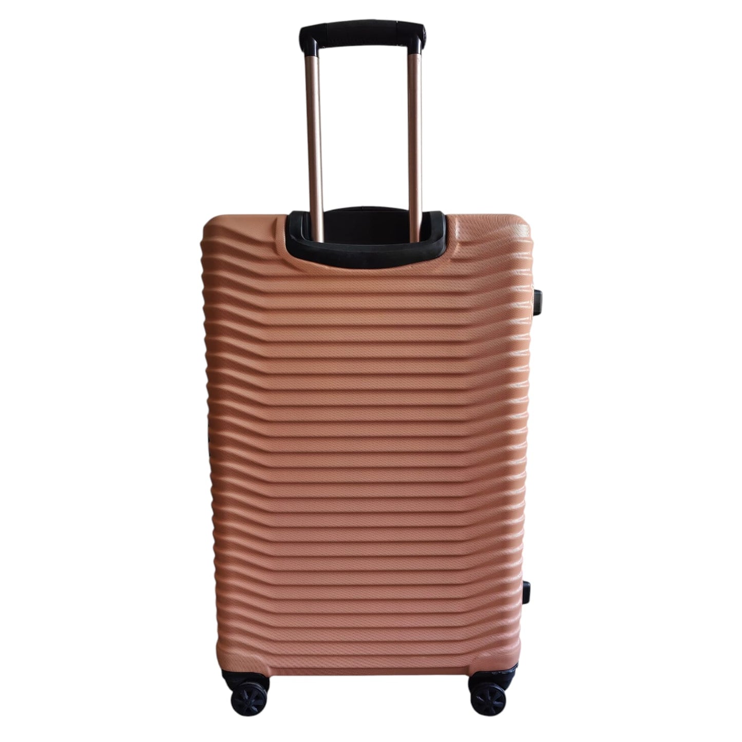 Travel in Chic Style: The [ IT ] Rose Gold Hardshell Spinner Suitcase