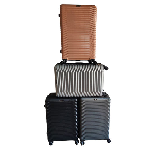 Travel in Chic Style: The [ IT ] Rose Gold Hardshell Spinner Suitcase